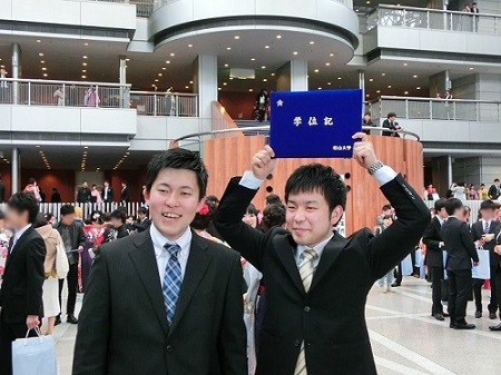 松山大学伝統空手部 平成25年度卒業式