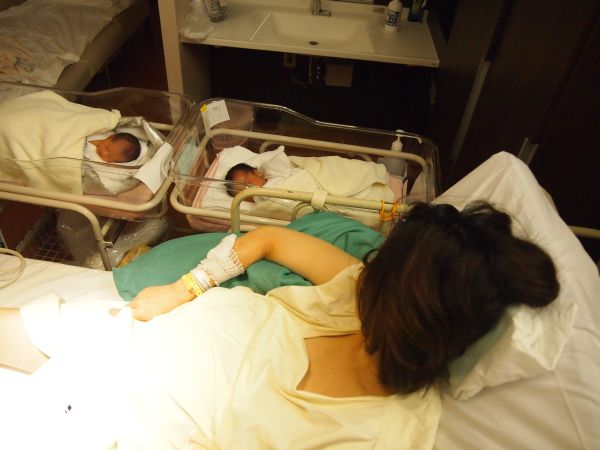 私の双子出産体験記 産後編2 静かな生活 東京で双子育児
